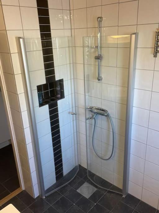 Familjevaenligt Hus Naera Isaberg! Vila Hestra Exterior foto