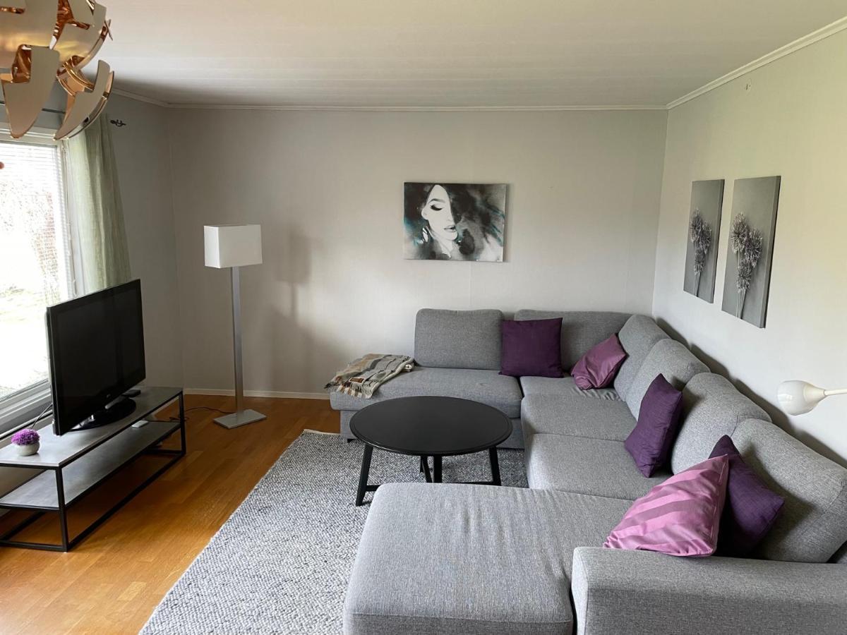 Familjevaenligt Hus Naera Isaberg! Vila Hestra Exterior foto